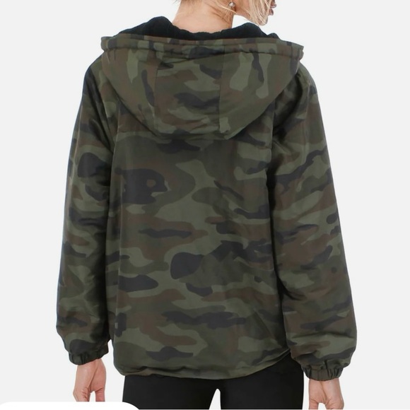 Velvet Reversible Sherpa Jacket Size Small EUC - Picture 4 of 15